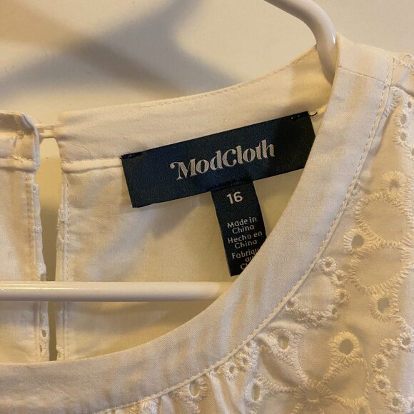 ModCloth Floral Embroidered 100% Cotton Sleeveless Ruffled White Dress Plus Size - Picture 12 of 12